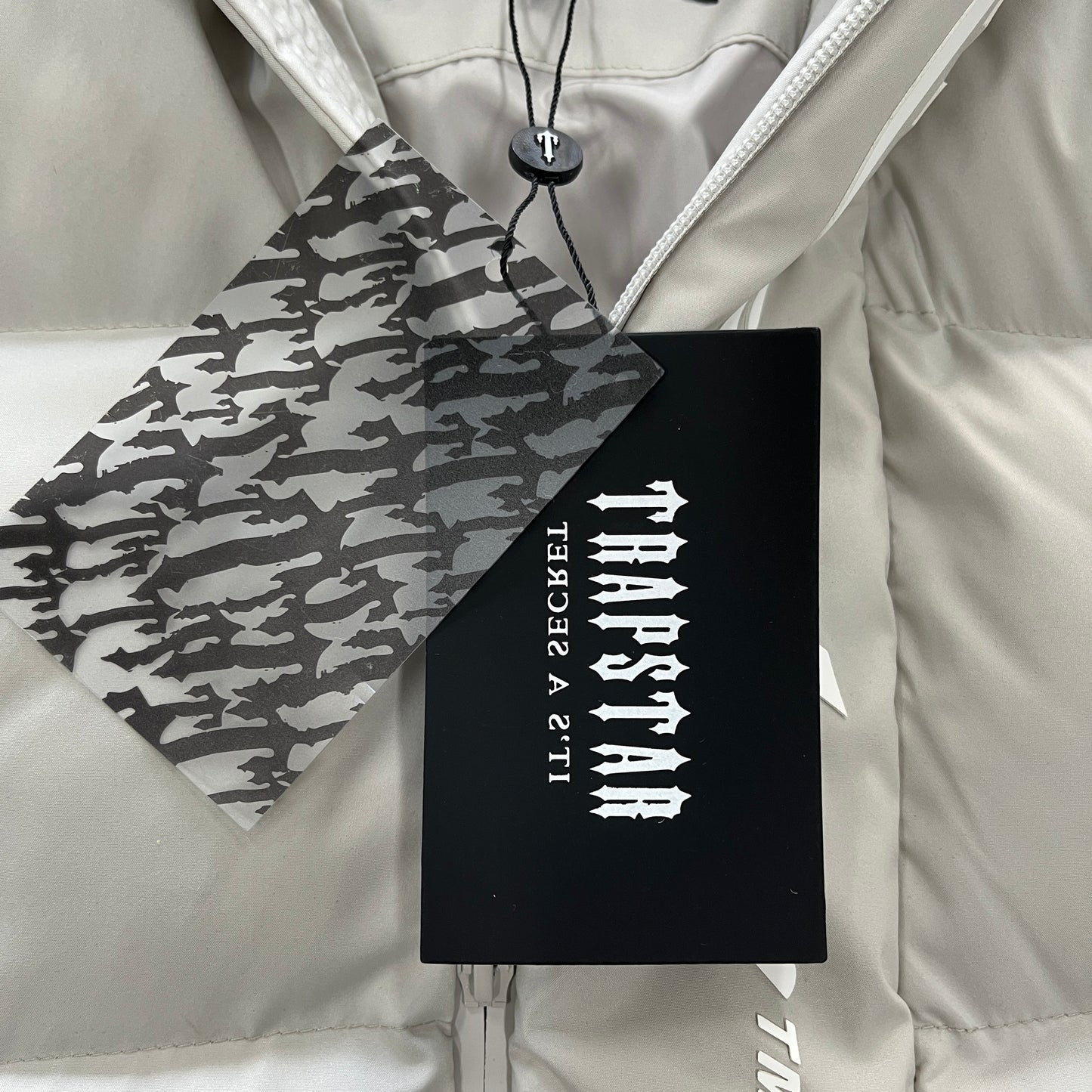 TS Technical Hyperdrive Hooded Puffer Jacket - Light Grey