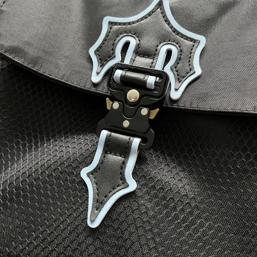 TS Messenger Bag 1.0 Black/Ice Blue